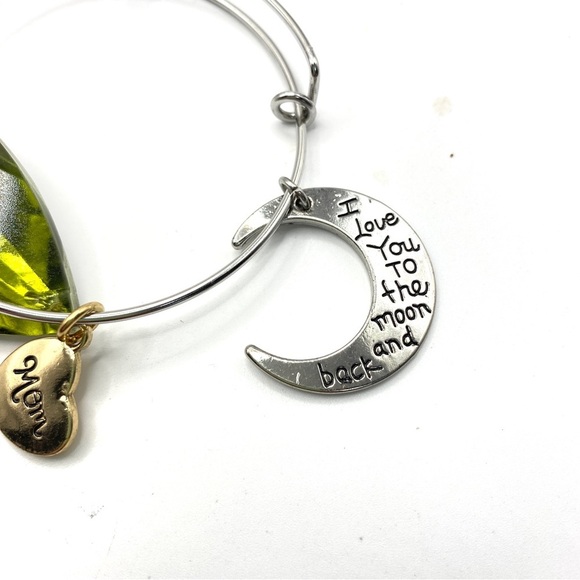 Mom Love You To The Moon Silver Tone Bracelet NWOT - Picture 5 of 6